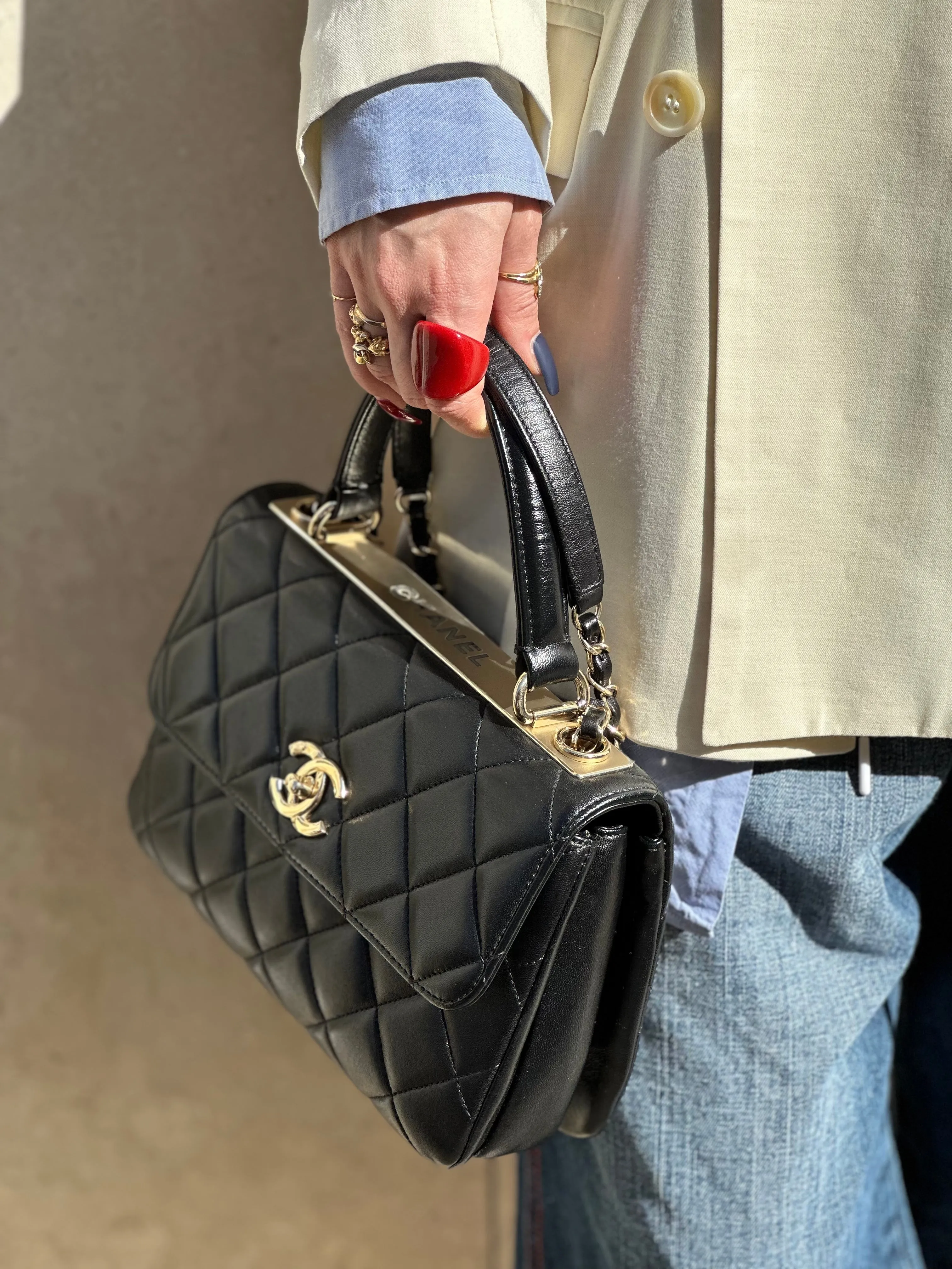 Chanel Black Lambskin Leather Top Handle Trendy Shoulder Bag