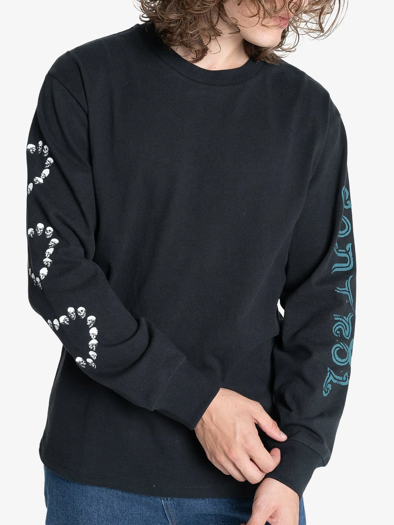 Controlled Damage Oversize Long Sleeve Tee - Black