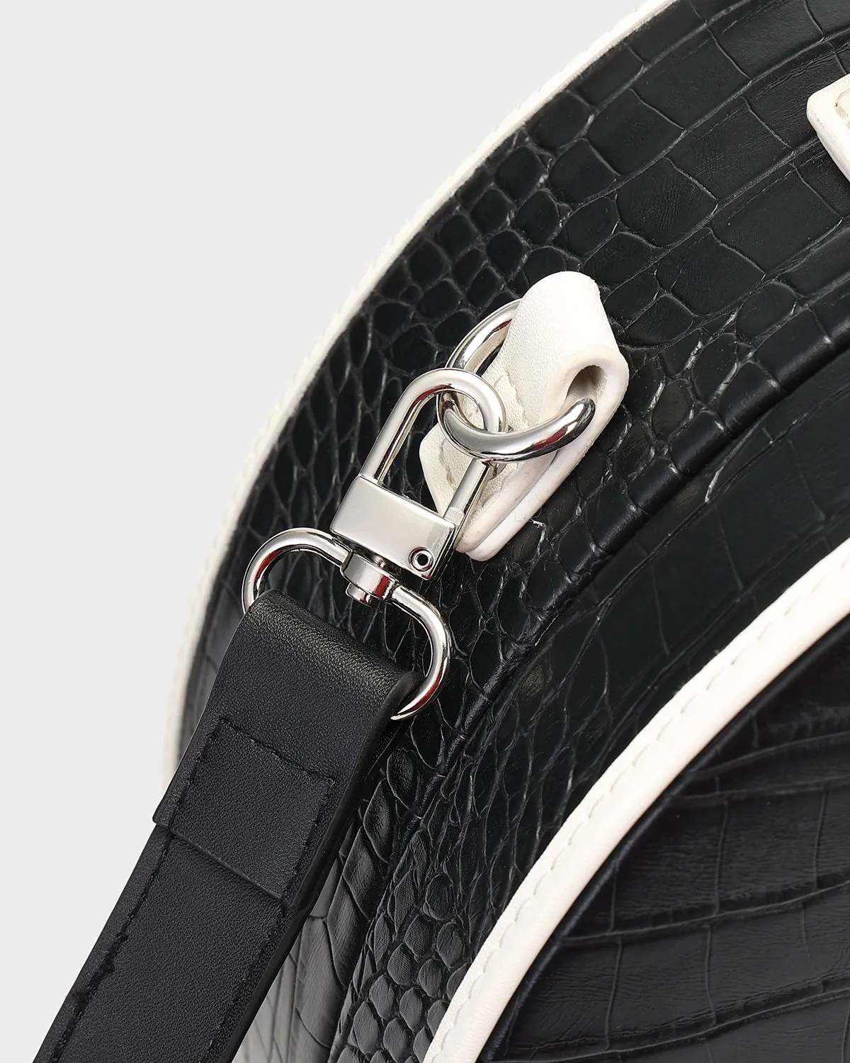 Croc Orb Bag in Black