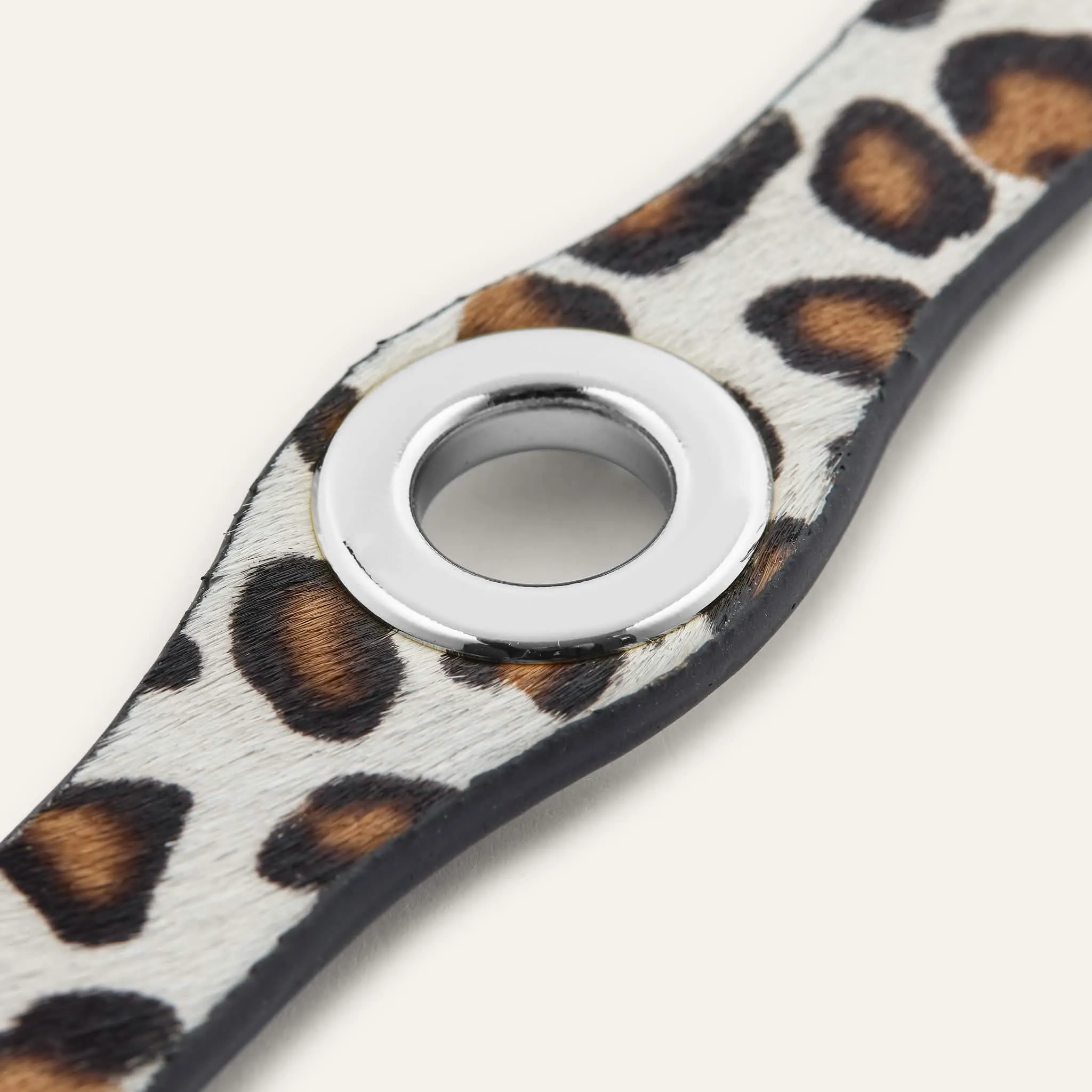 Deco Stud | Leopard Cream with Silver hardware