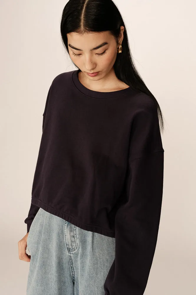 Grace & Mila Podium Marine Cropped Sweatshirt