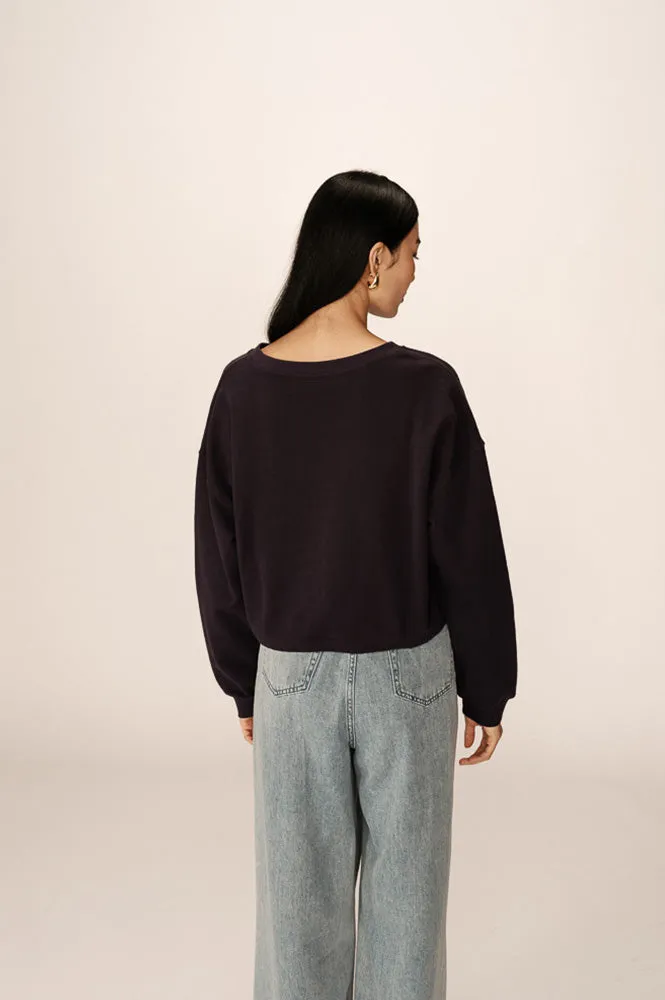Grace & Mila Podium Marine Cropped Sweatshirt