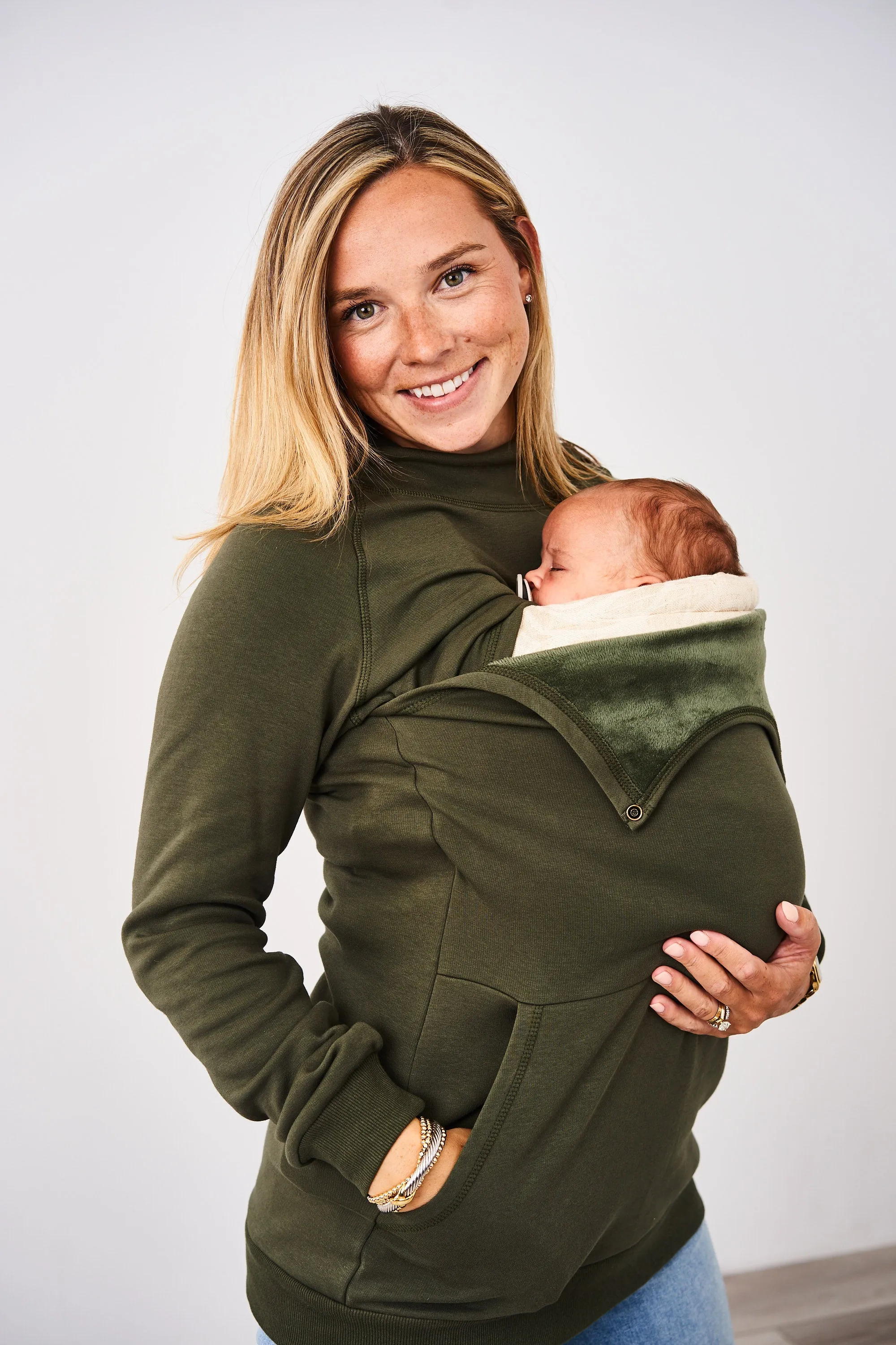 Latched Mama Harbor Snap Nursing Pullover - Final Sale