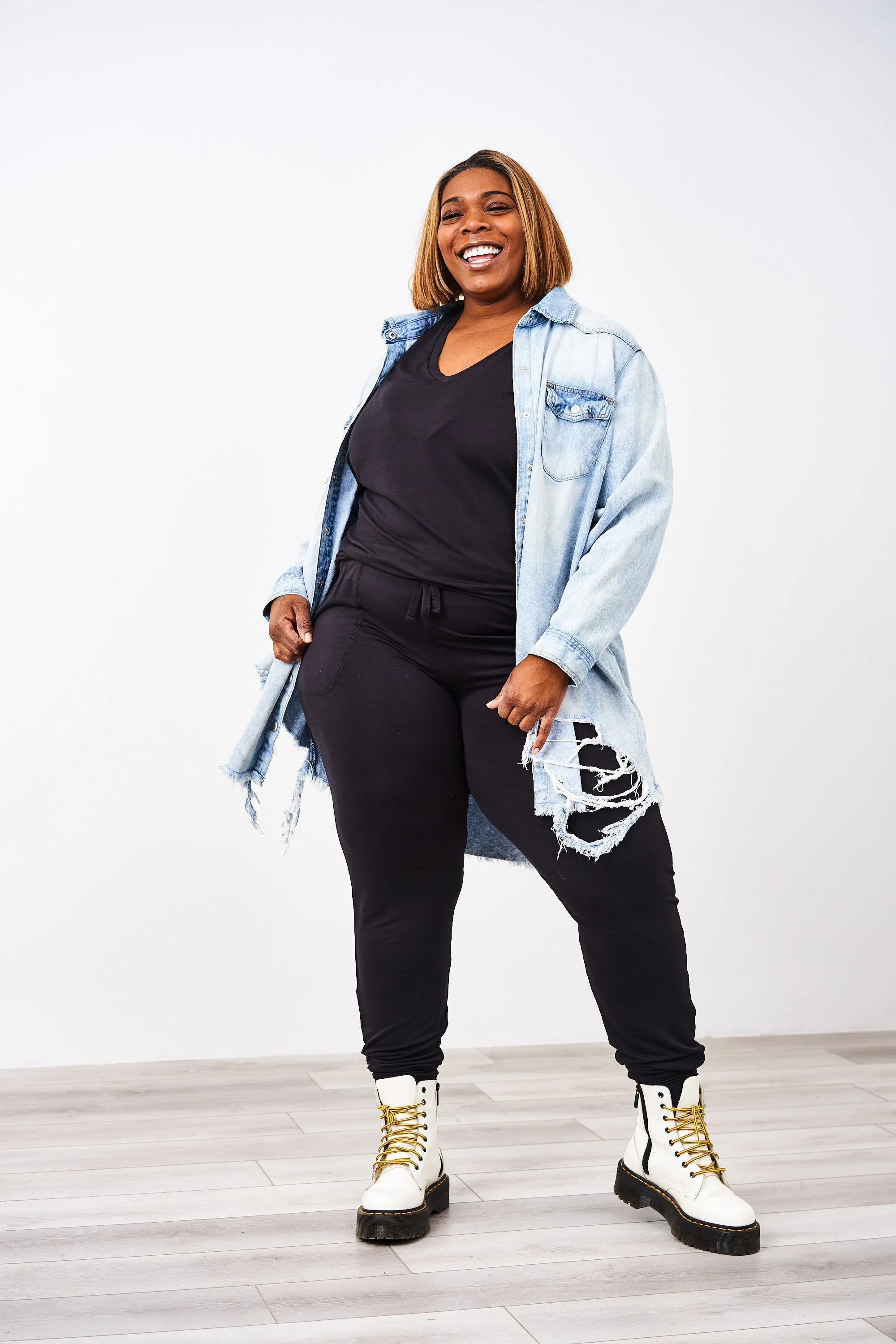 Latched Mama Universal Jogger Nursing Set