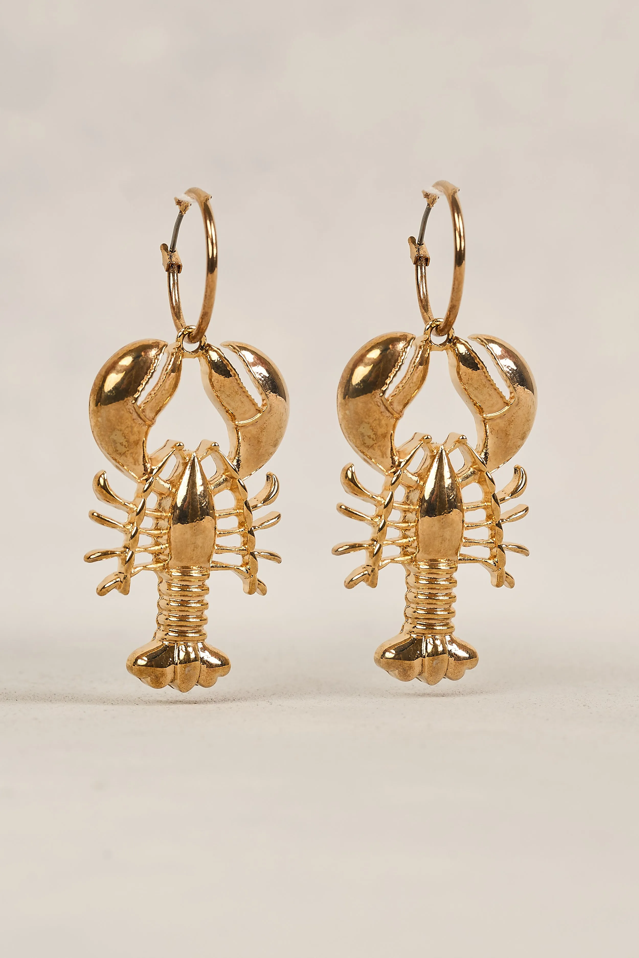 Lobster Pendant Earrings - Gold