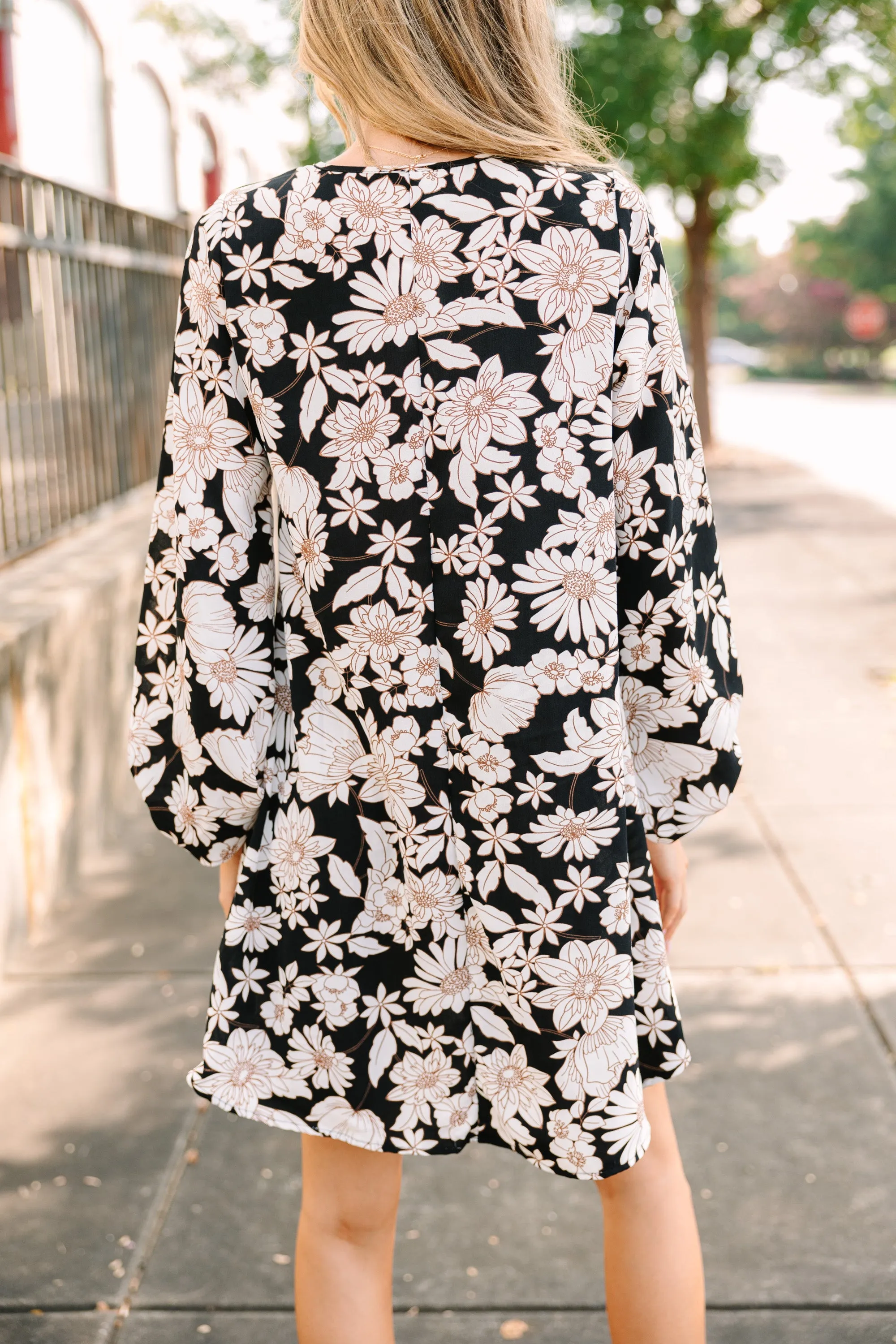 Loud And Clear Black Floral Bubble Sleeve Dress