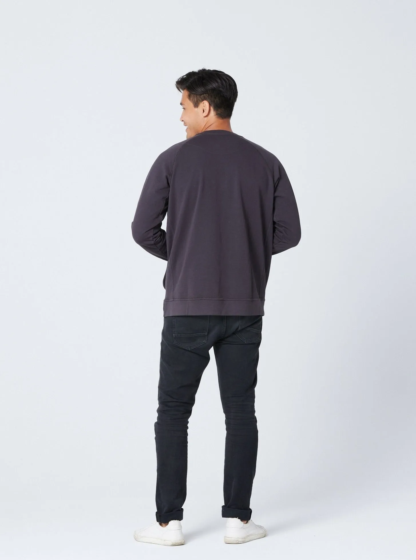 Unisex Pocket Crewneck Sweatshirt - Washed Black
