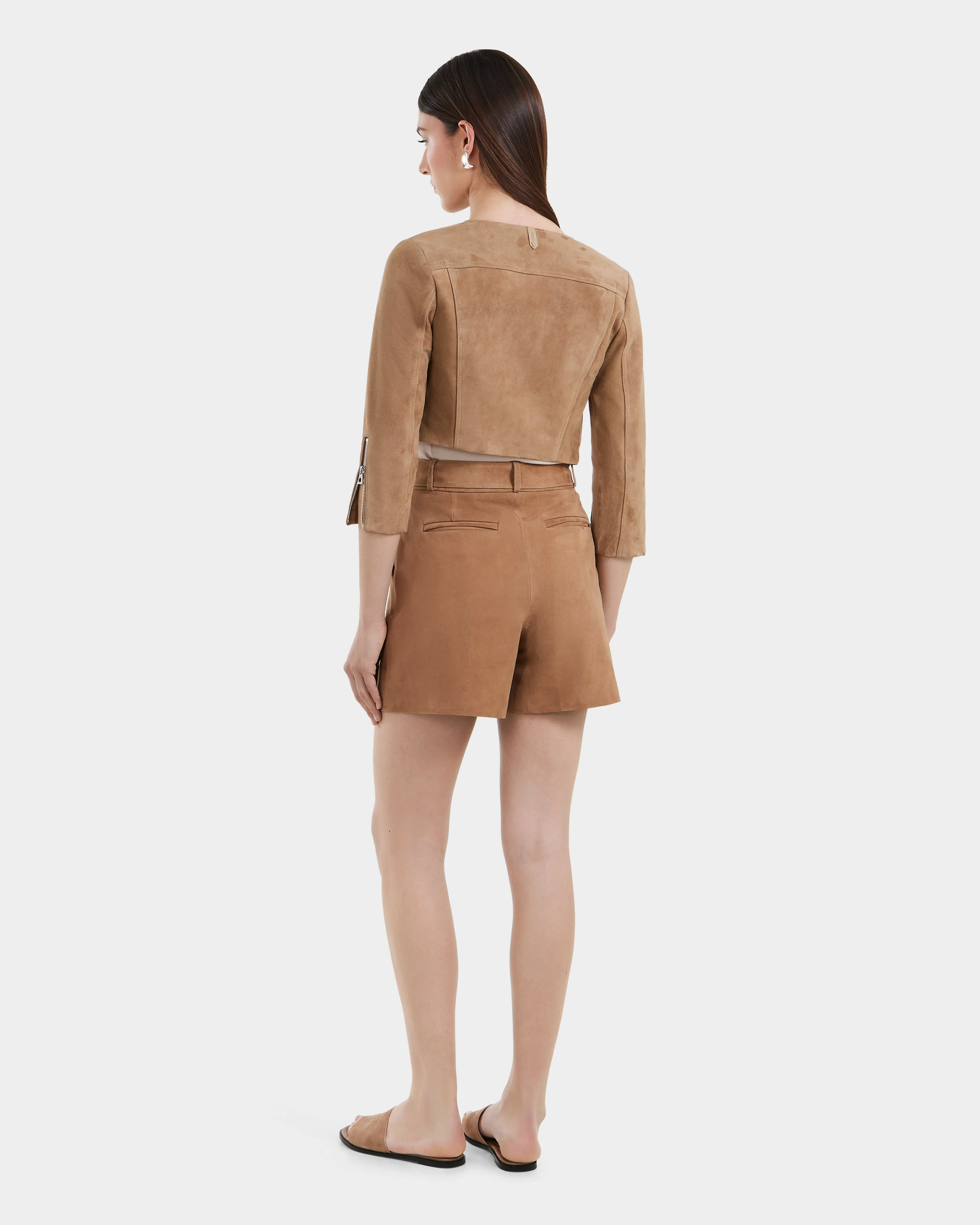 WINNI SU - 8125058 Almond