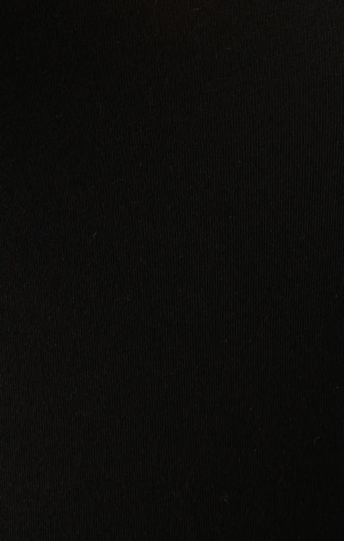 WOMEN'S BASIC SHORT SLEEVE T-SHIRT IN BLACK