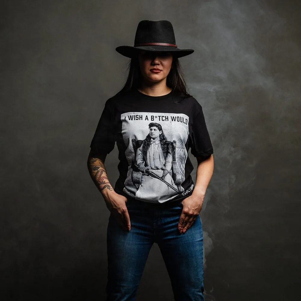 Women's I Wish A B*tch Would Boyfriend Fit T-Shirt - Black